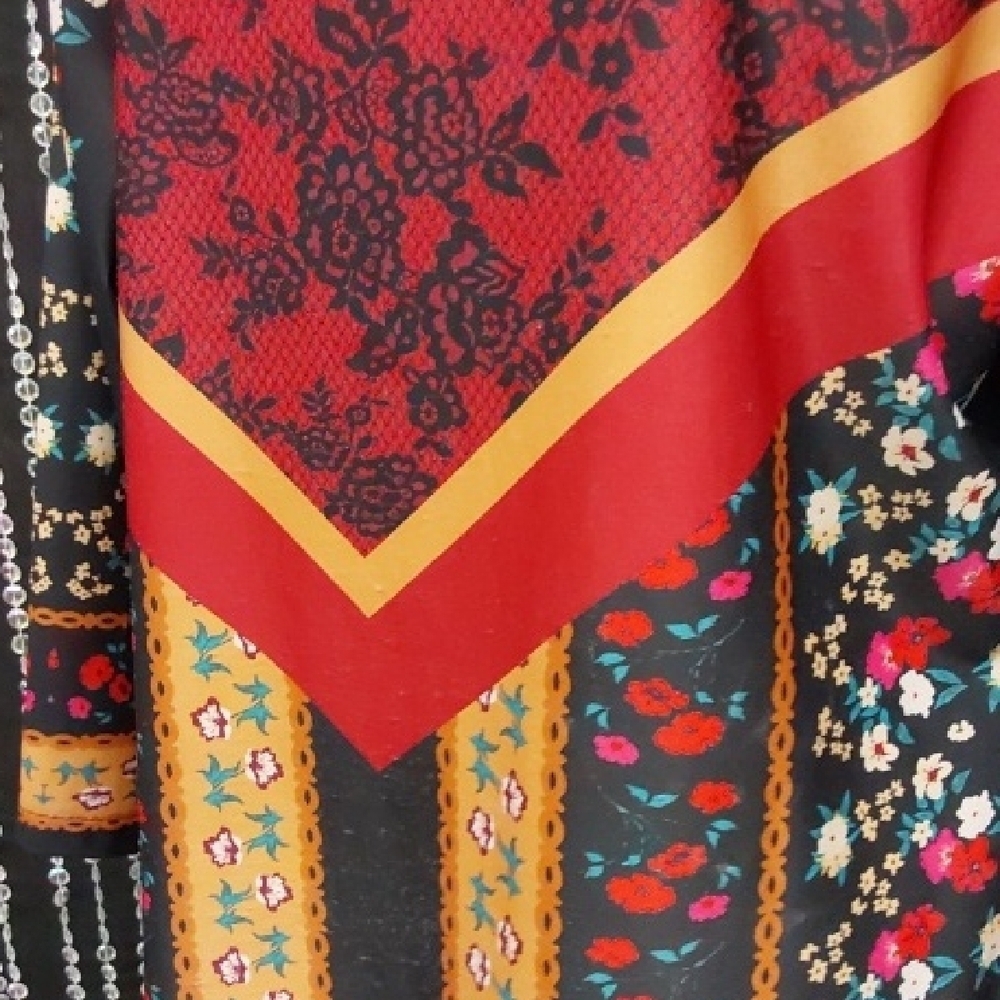 Multicolor Patterned Tunic - Picture 4 of 4